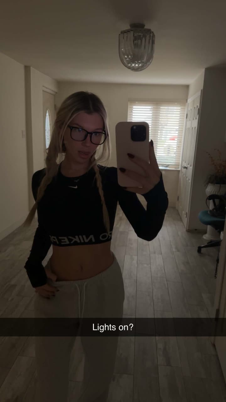 kylaayese snapchat image archive image