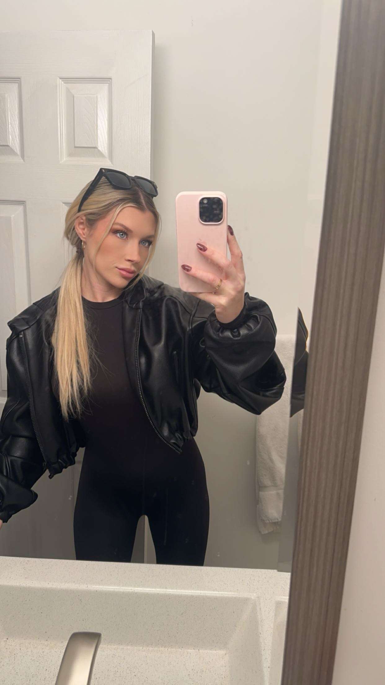 kylaayese snapchat image archive image