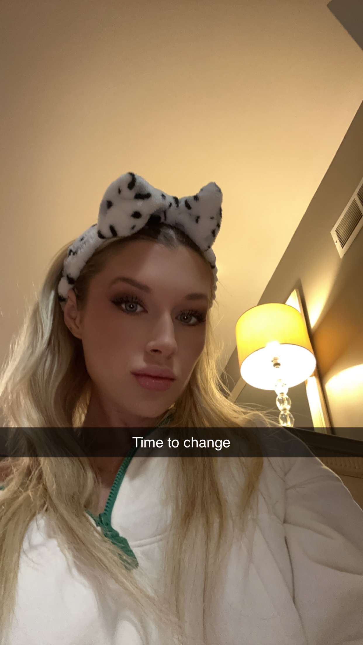 kylaayese snapchat image archive image