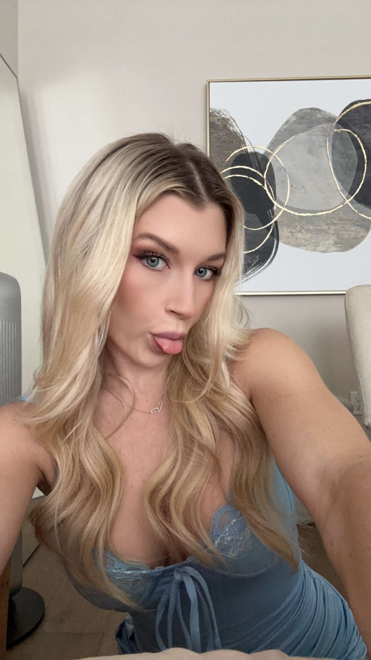 kylaayese snapchat image archive image