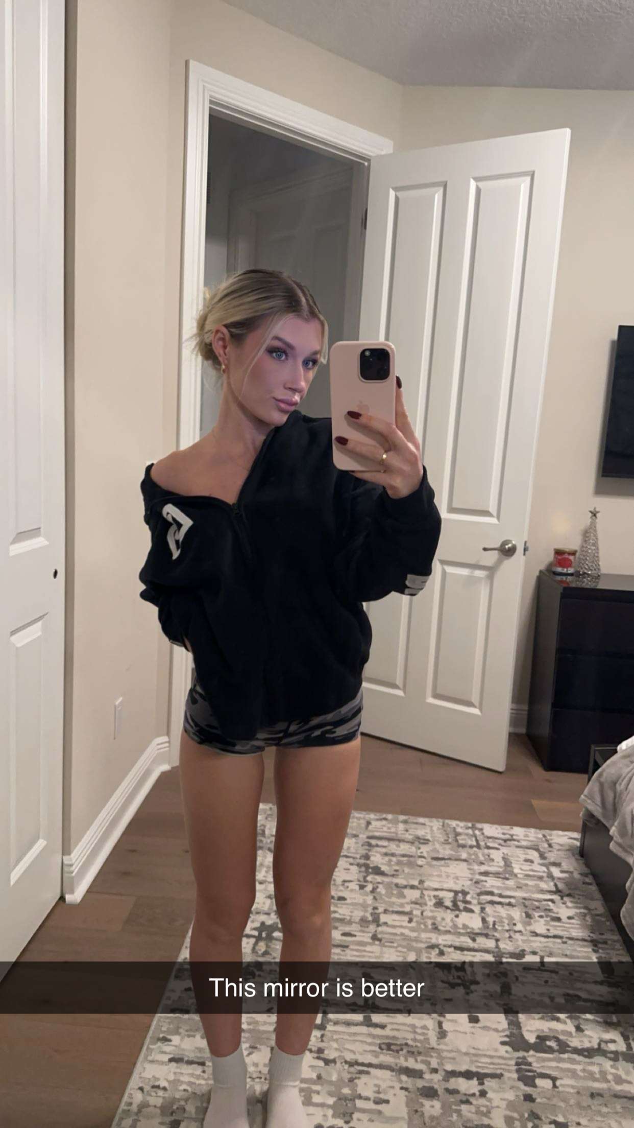 kylaayese snapchat image archive image