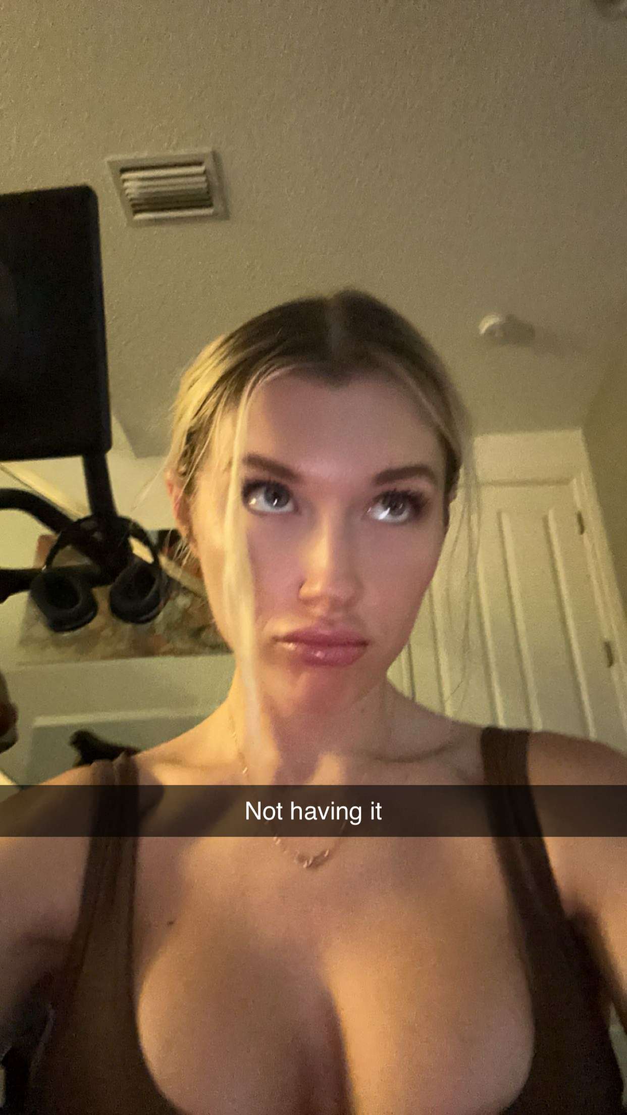 kylaayese snapchat image archive image