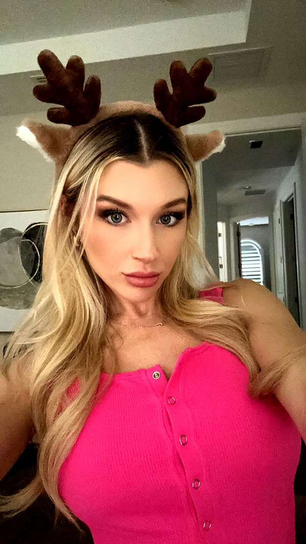 kylaayese image ~ Altpins