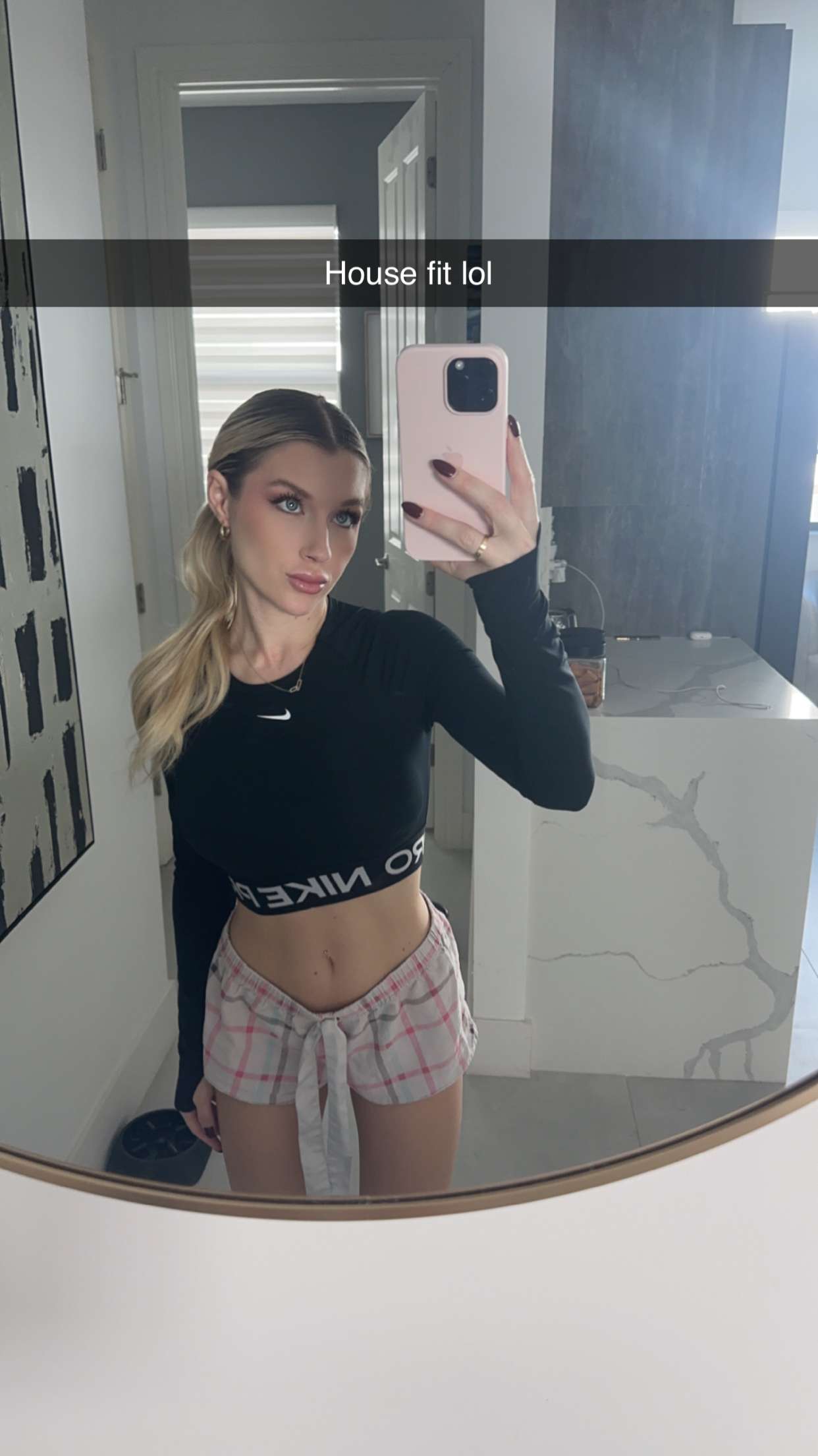 kylaayese snapchat image archive image