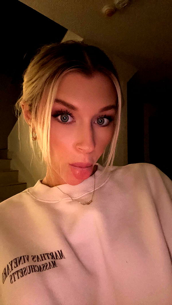 kylaayese image ~ Altpins