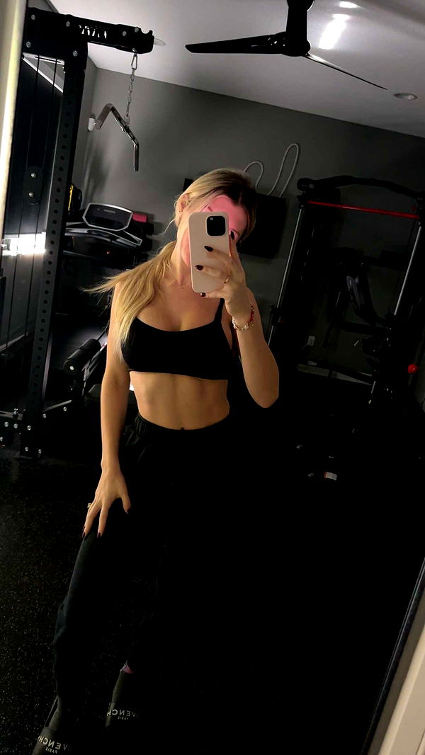 kylaayese image ~ Altpins