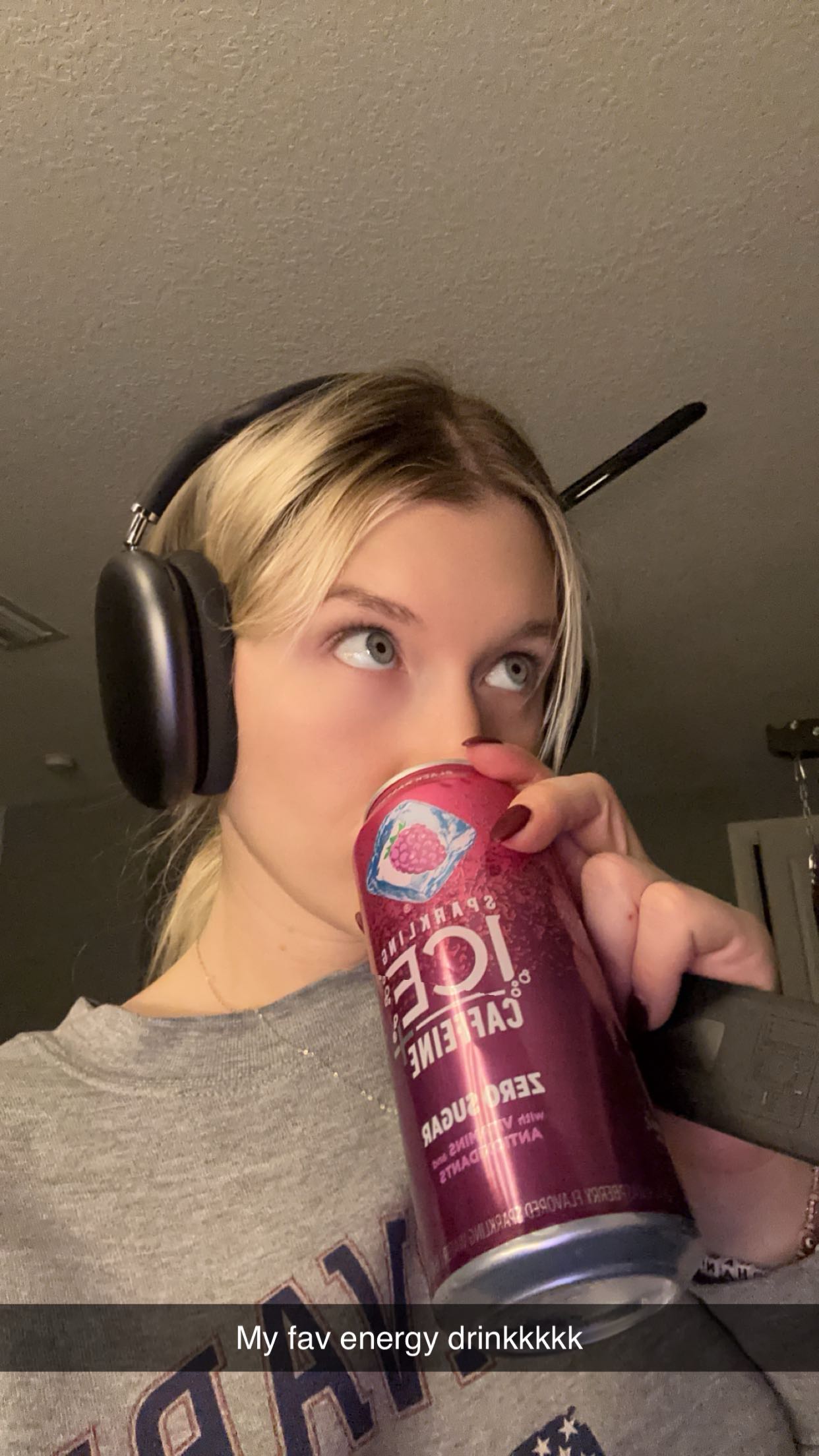 kylaayese snapchat image archive image