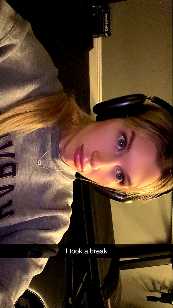 kylaayese image ~ Altpins