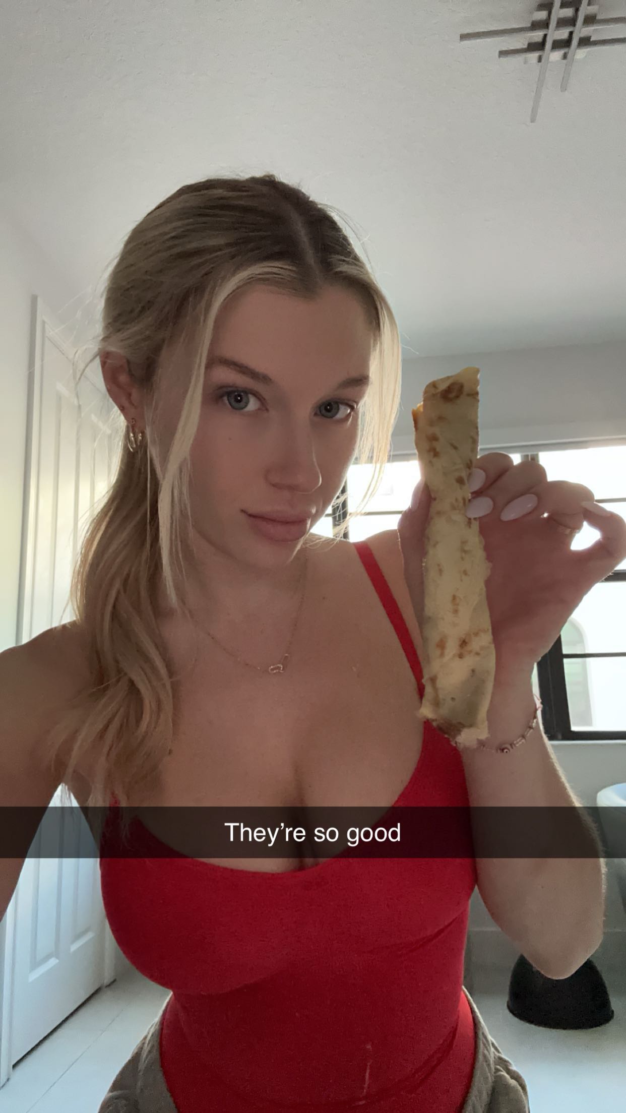 kylaayese snapchat image archive image