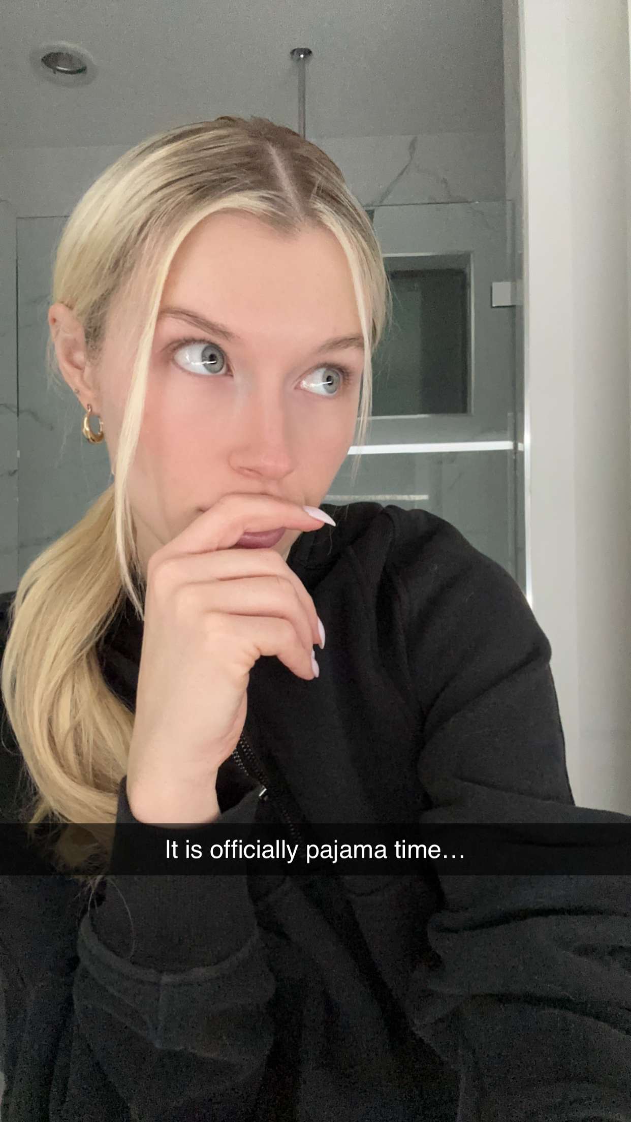 kylaayese snapchat image archive image