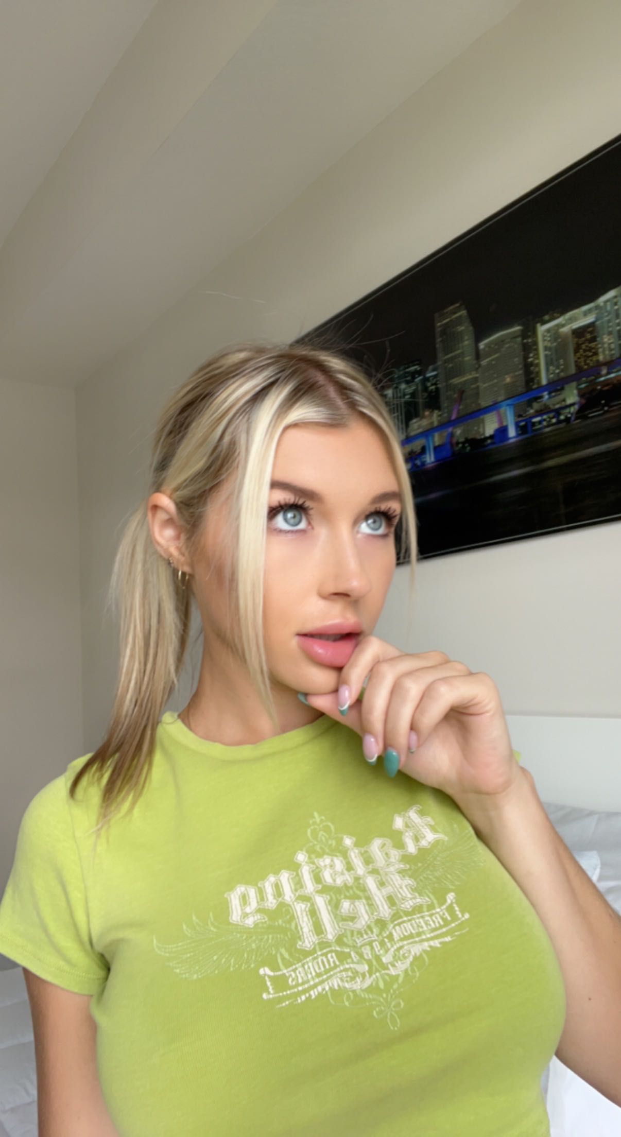 kylaayese snapchat image archive image