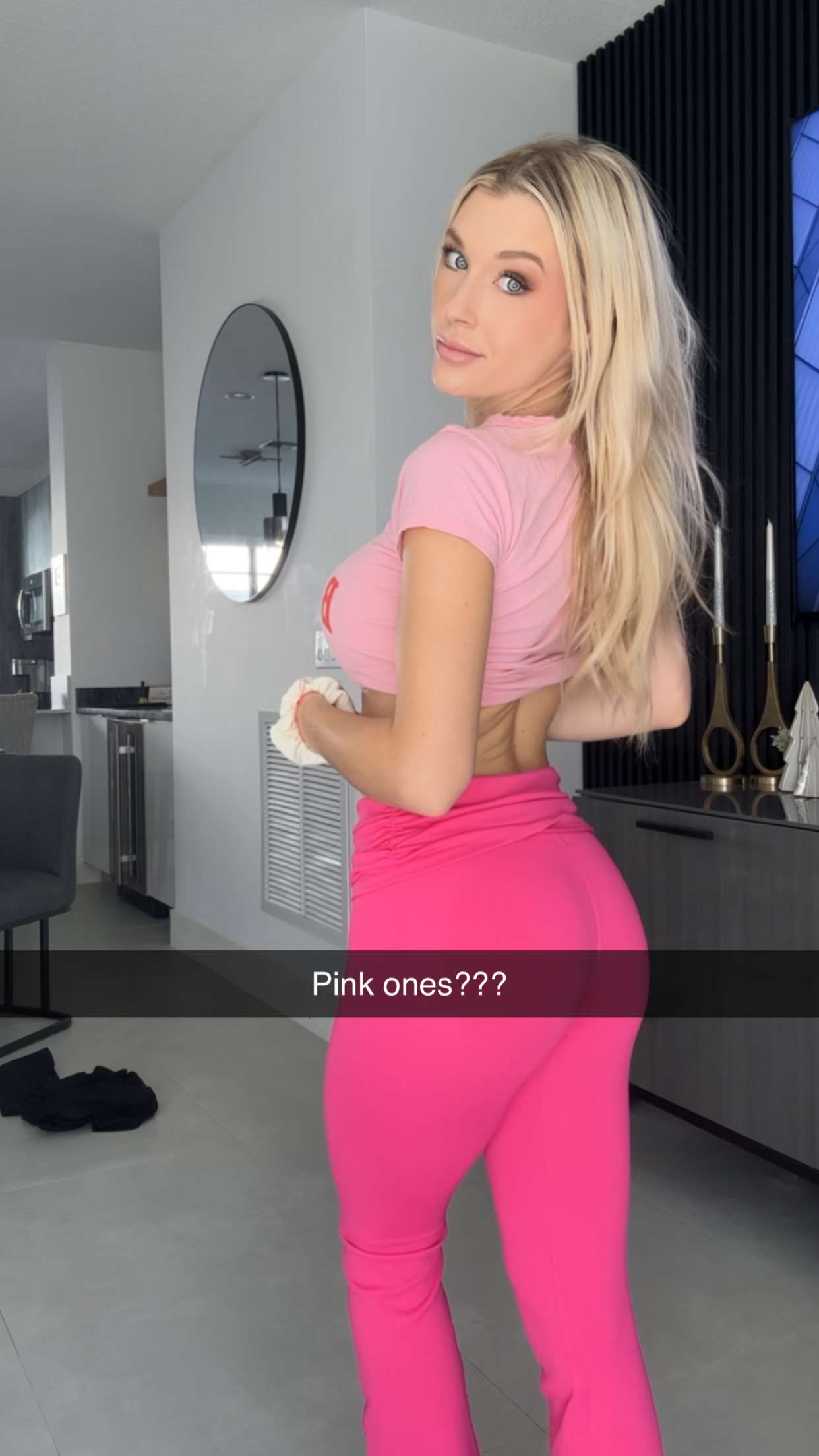 kylaayese snapchat image archive image