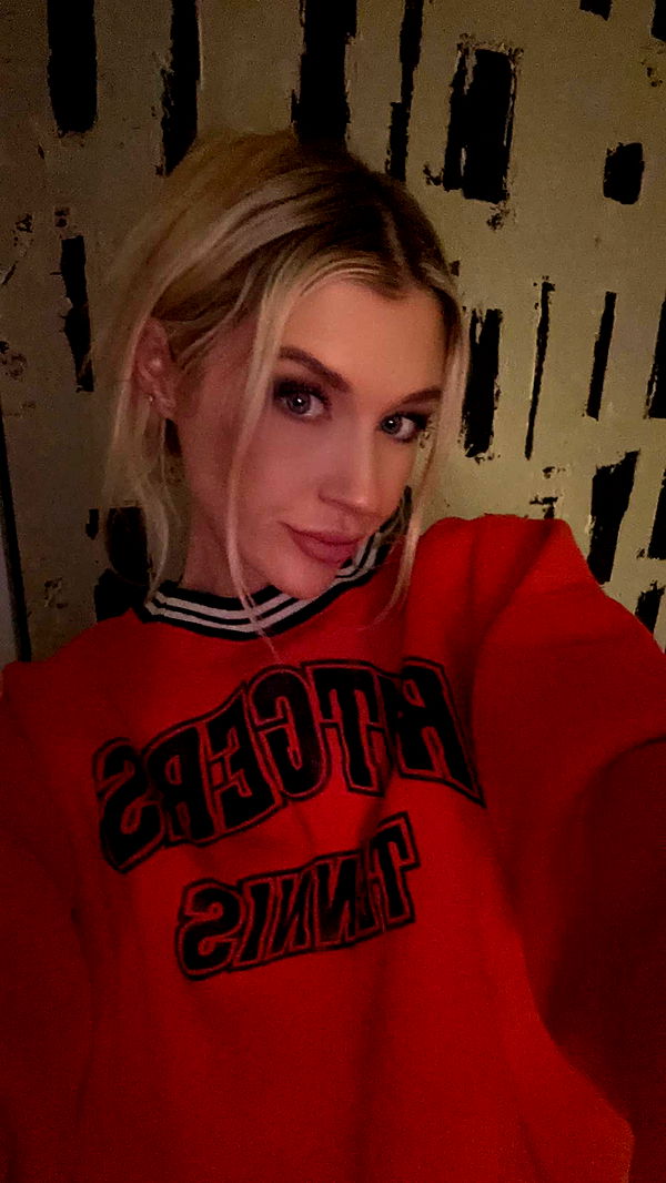 kylaayese image ~ Altpins