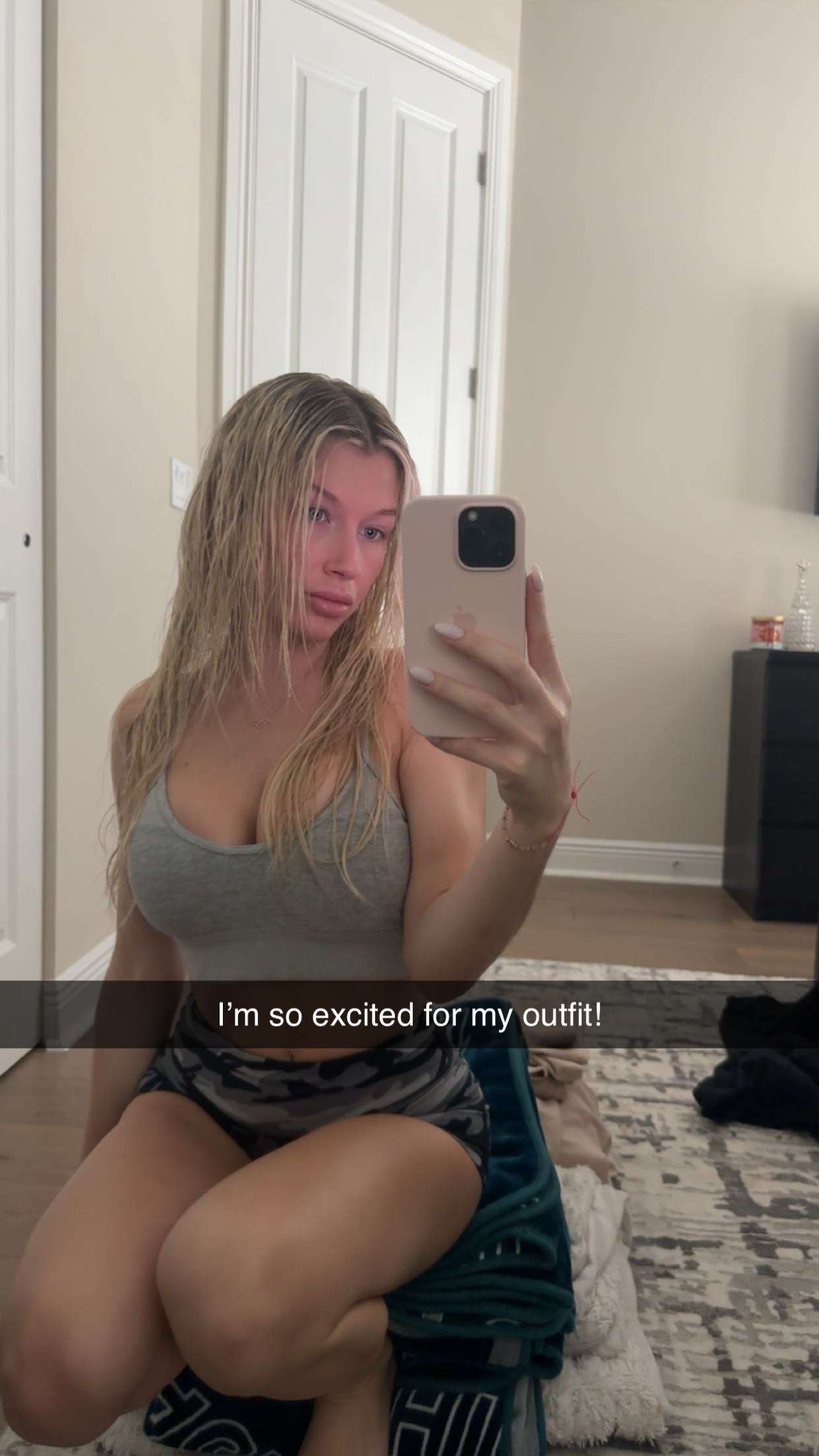 kylaayese snapchat image archive image