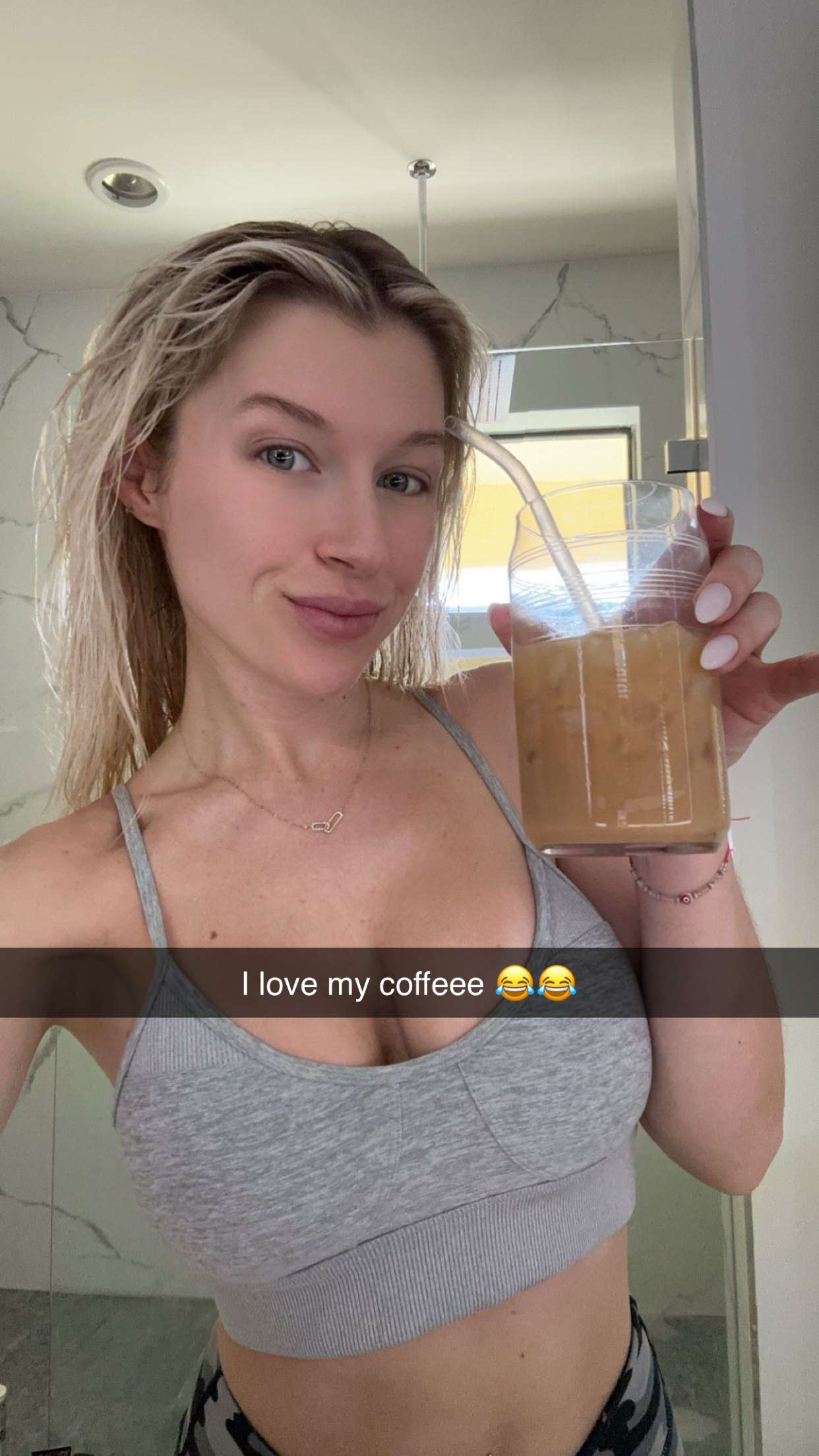 kylaayese snapchat image archive image