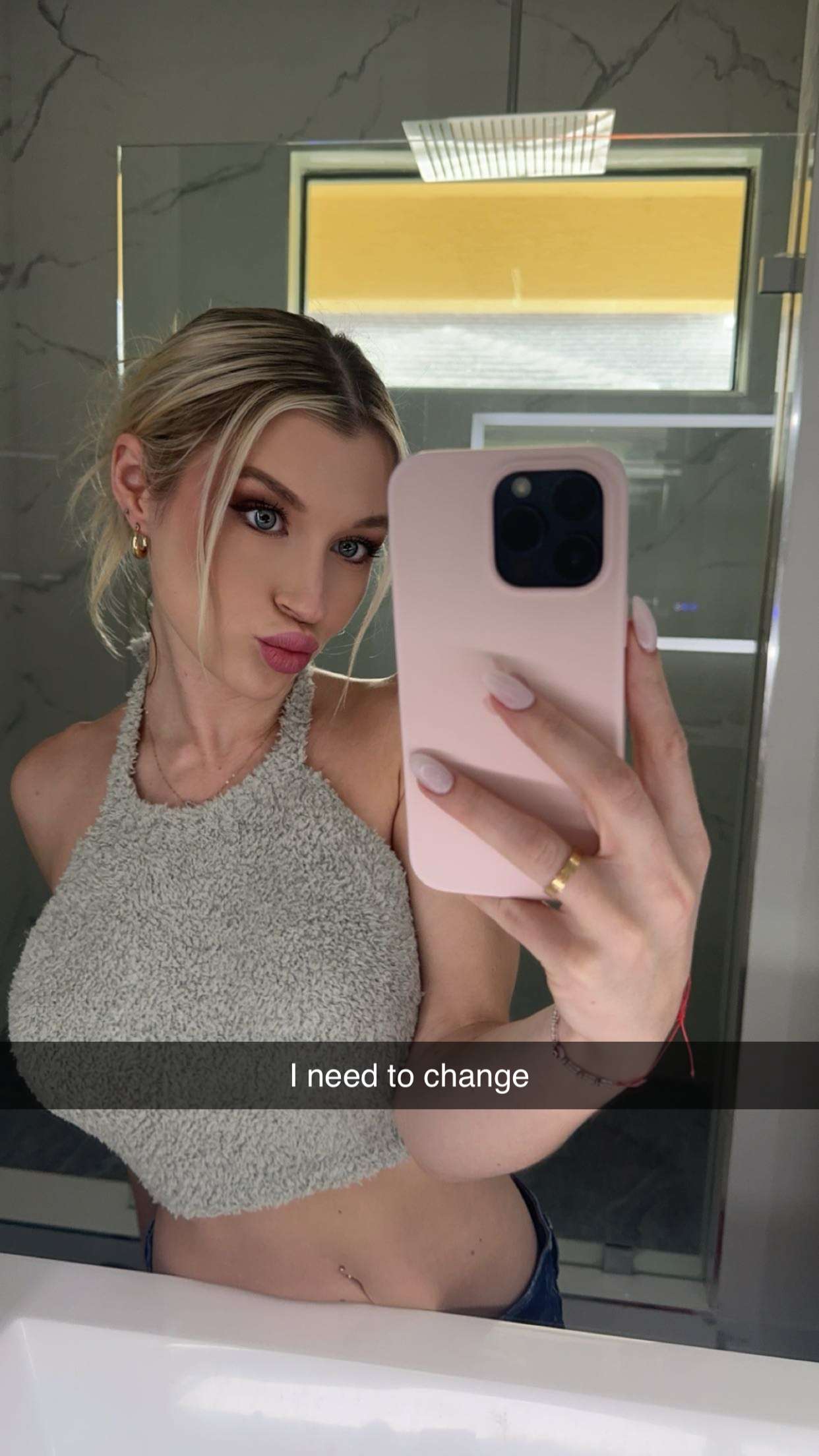 kylaayese snapchat image archive image