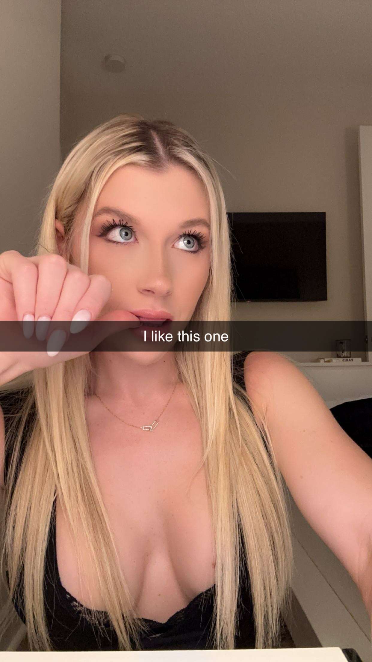 kylaayese snapchat image archive image