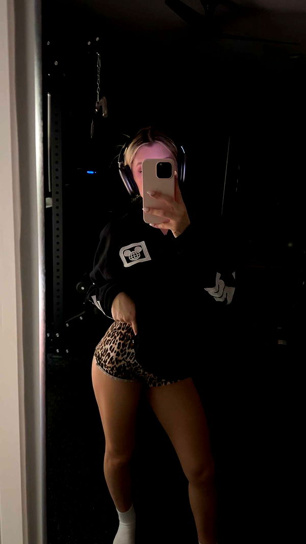 kylaayese image ~ Altpins