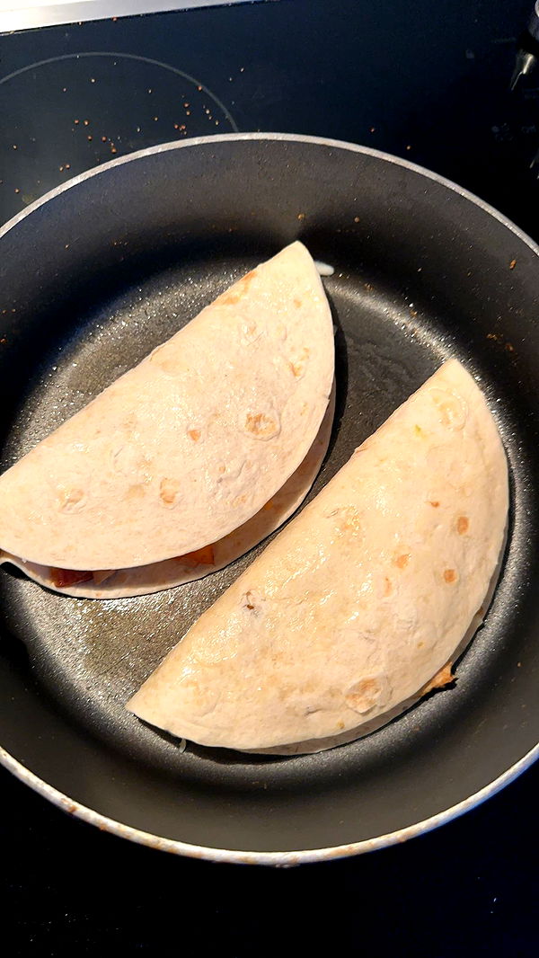 kylaayese image ~ Altpins