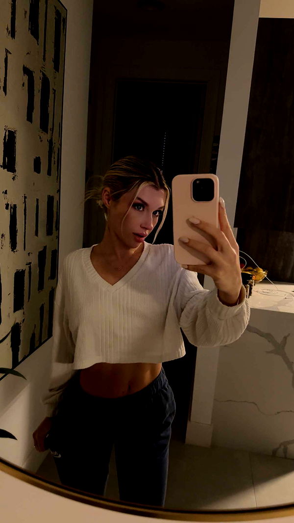 kylaayese image ~ Altpins