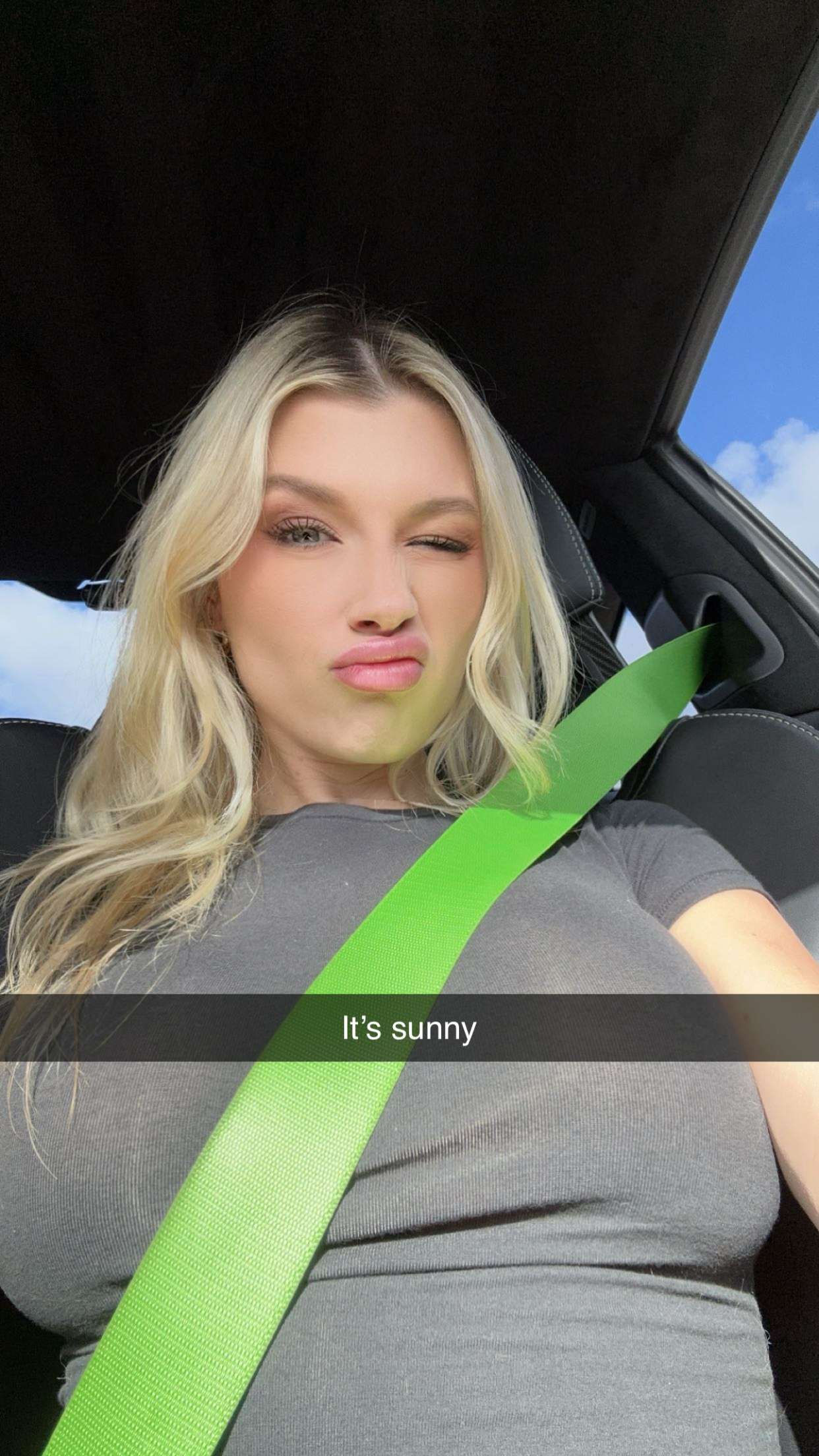 kylaayese snapchat image archive image