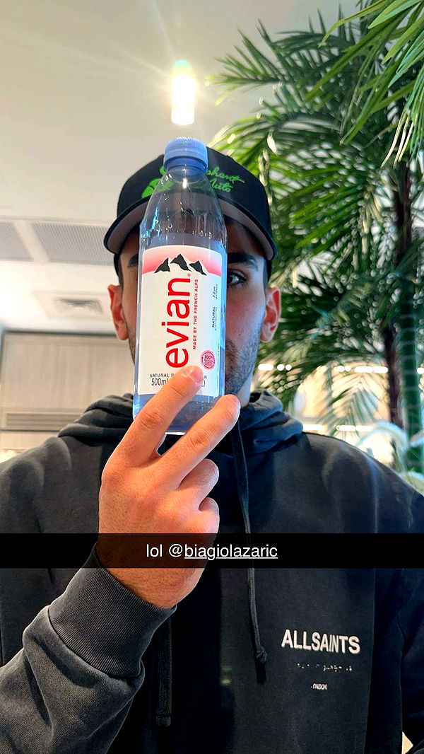 kylaayese image ~ Altpins