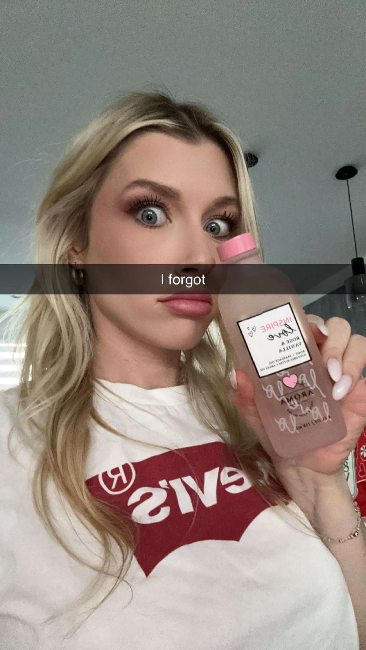 kylaayese snapchat image archive image