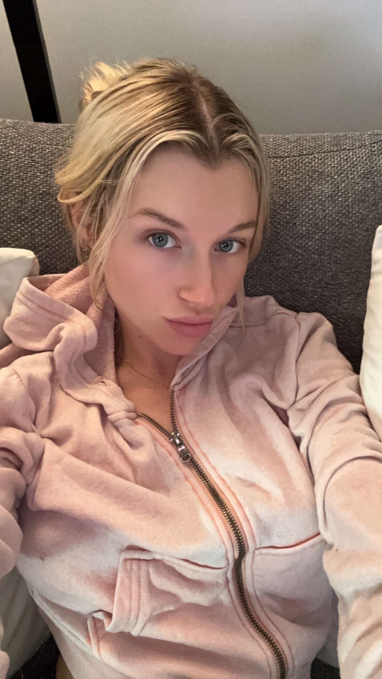 kylaayese snapchat image archive image