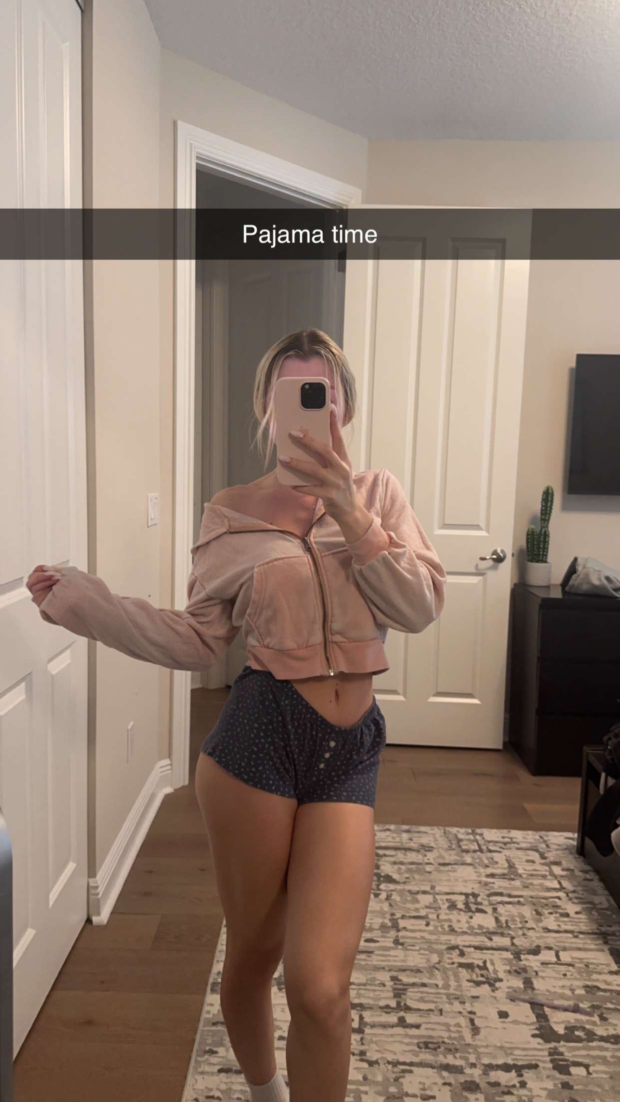 kylaayese snapchat image archive image