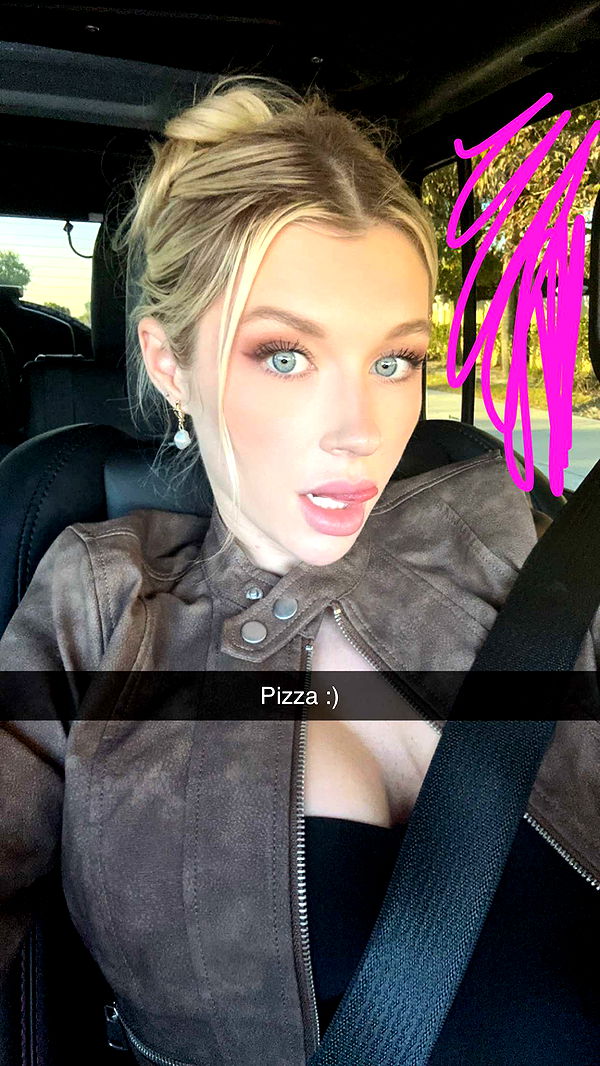 kylaayese image ~ Altpins