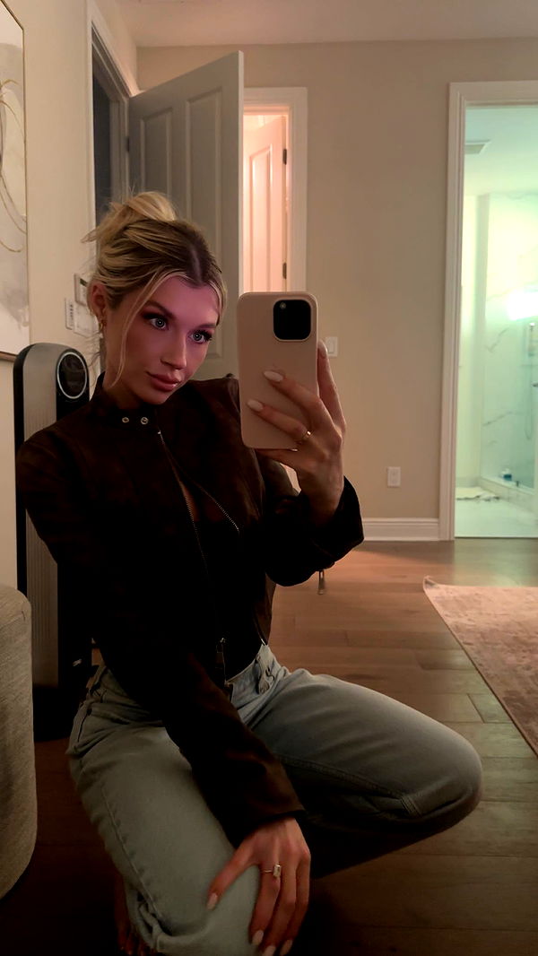 kylaayese image ~ Altpins