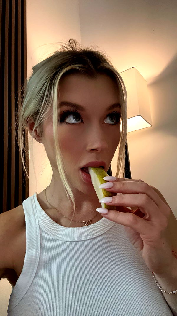 kylaayese image ~ Altpins