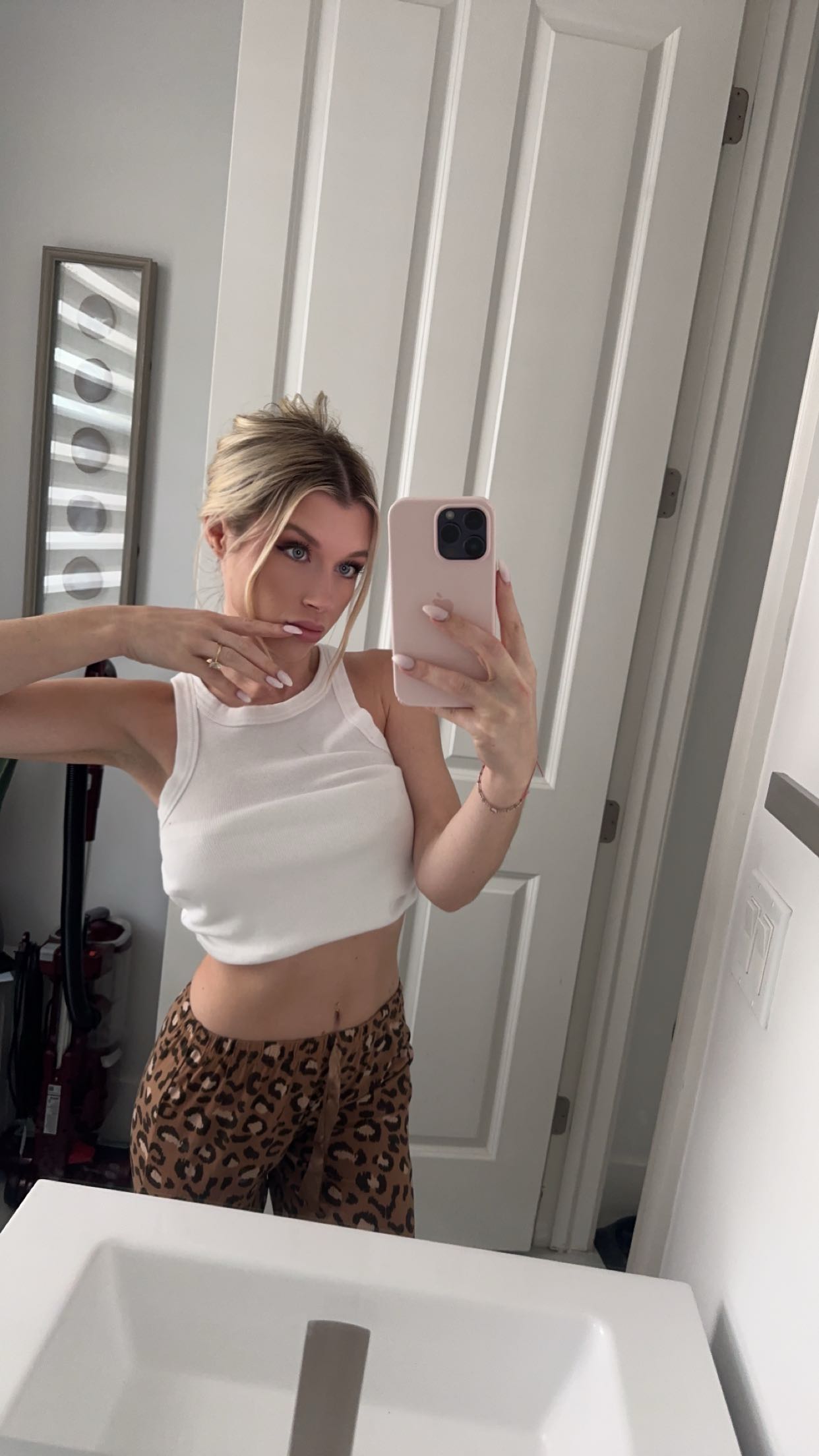 kylaayese snapchat image archive image