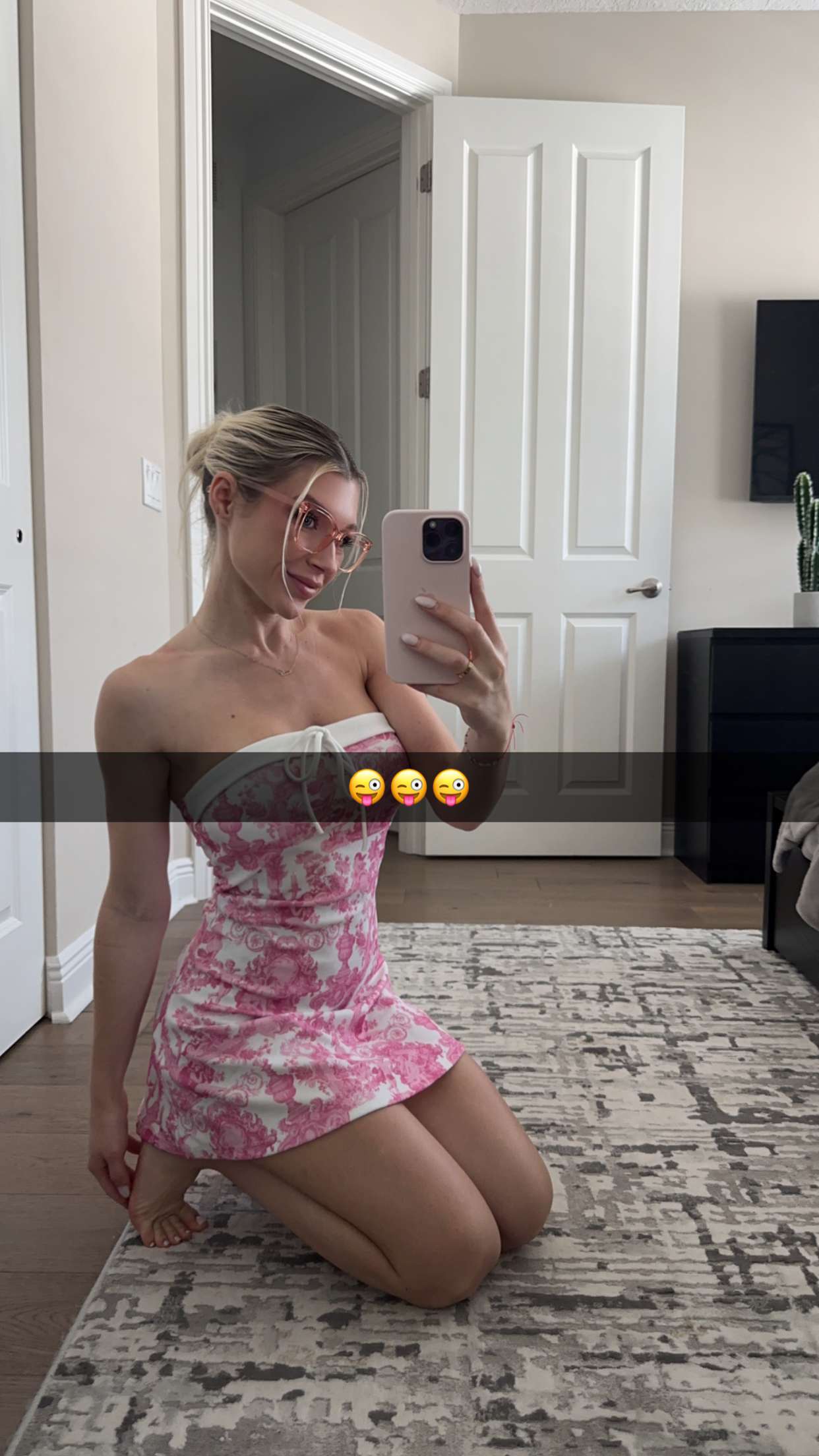 kylaayese snapchat image archive image