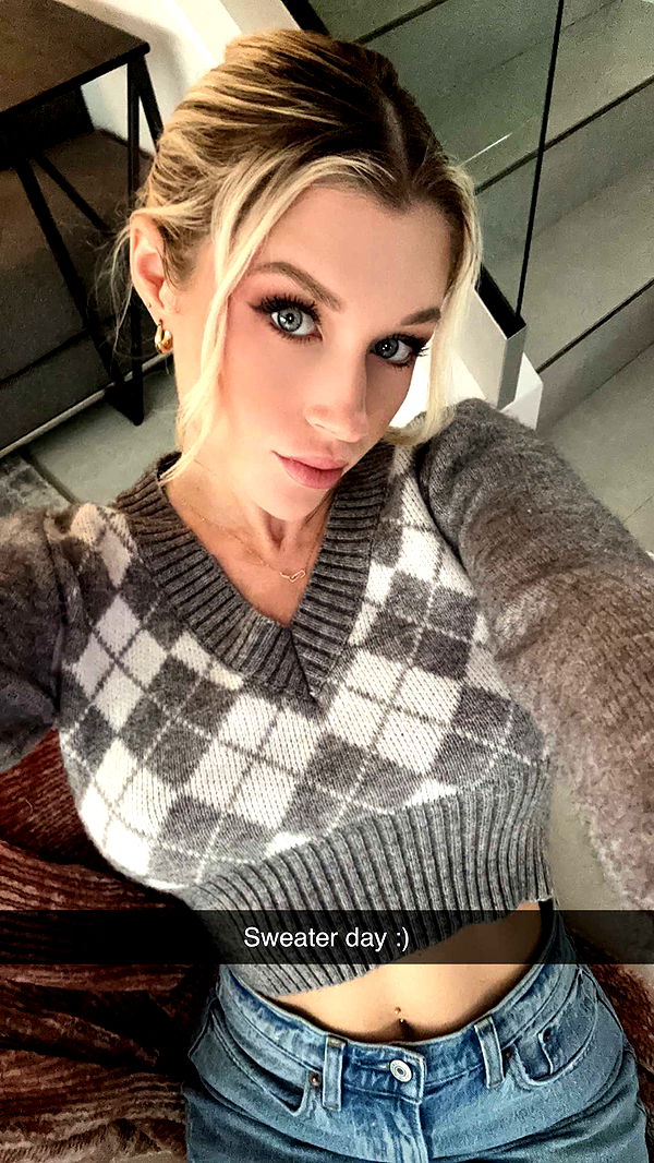 kylaayese image ~ Altpins