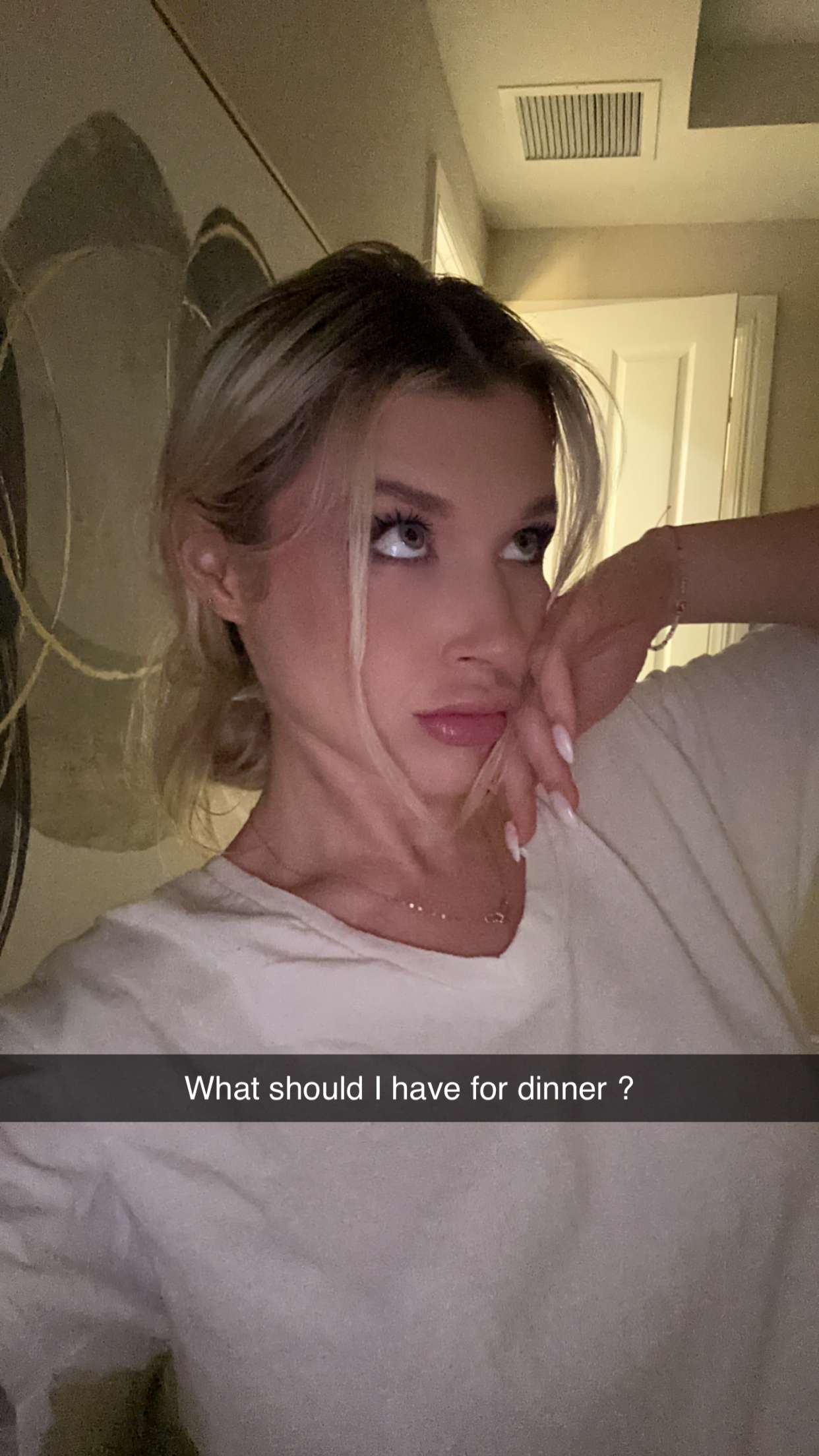 kylaayese snapchat image archive image