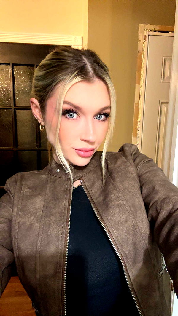 kylaayese image ~ Altpins