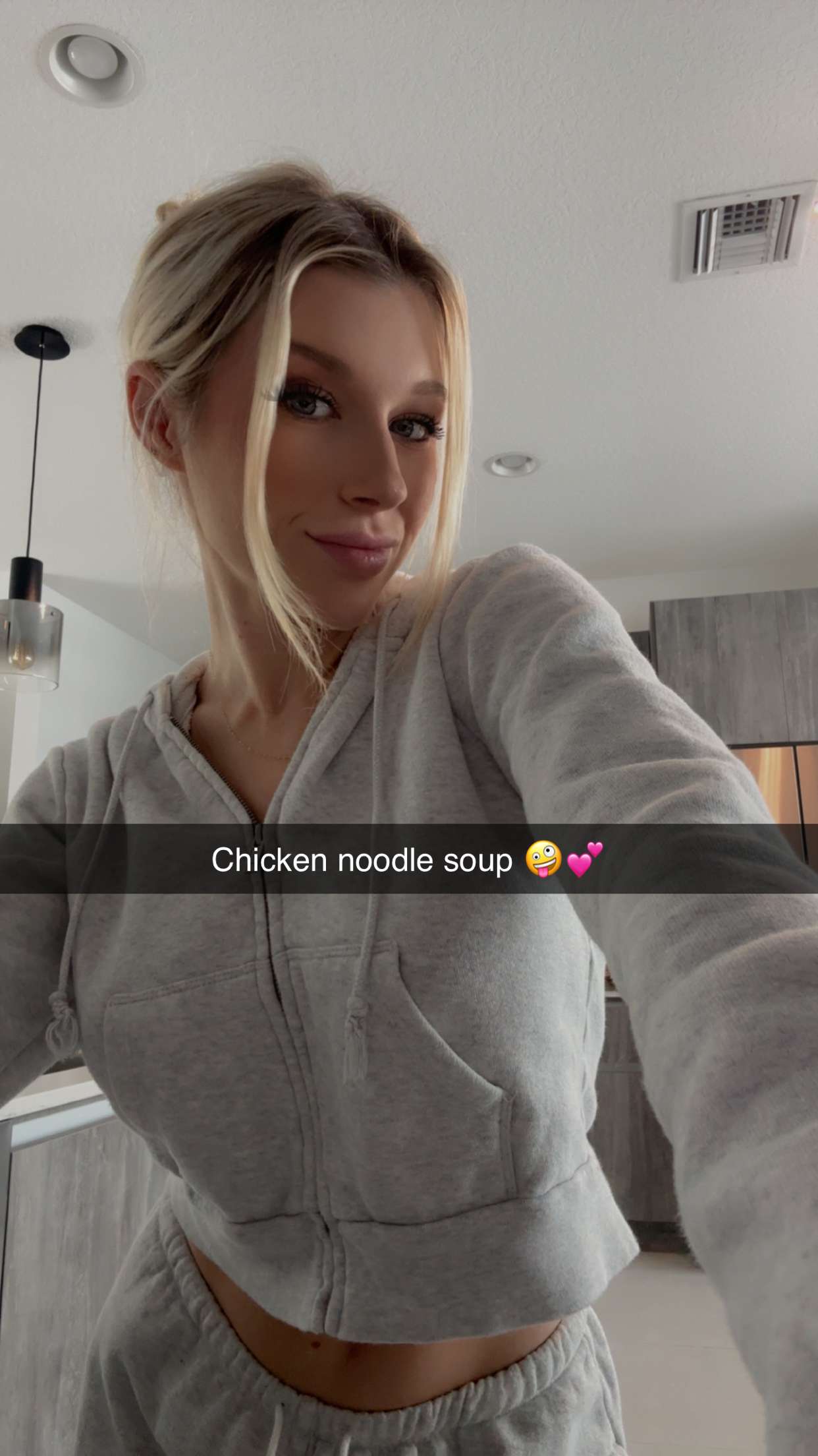 kylaayese snapchat image archive image