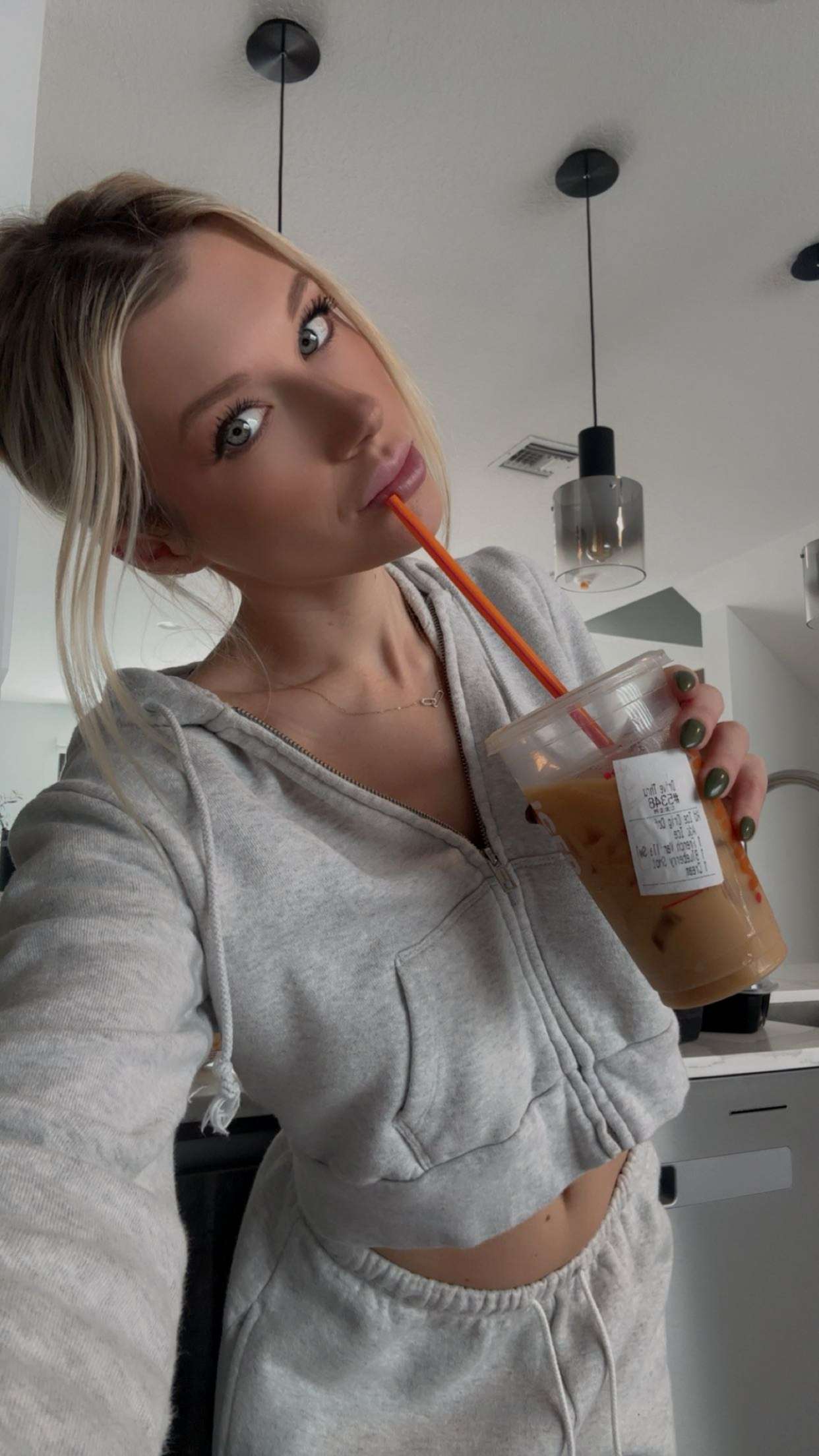 kylaayese snapchat image archive image