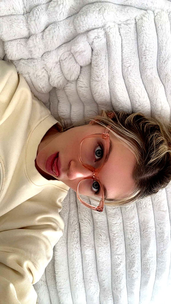 kylaayese image ~ Altpins