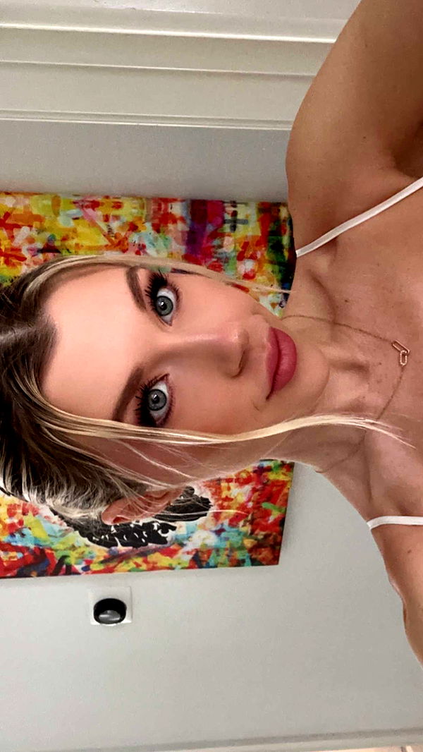 kylaayese image ~ Altpins