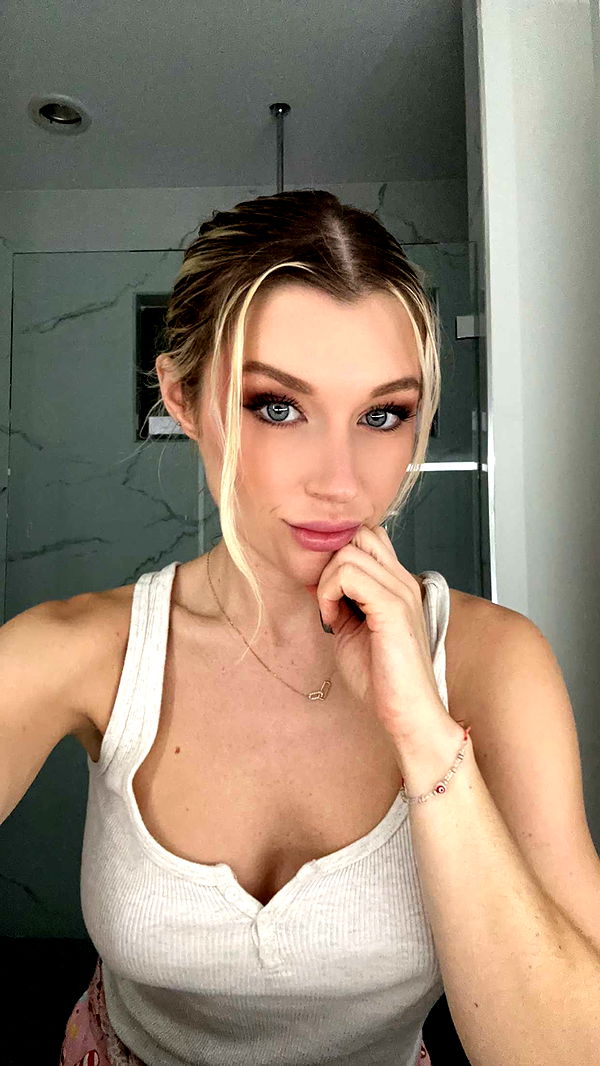 kylaayese image ~ Altpins