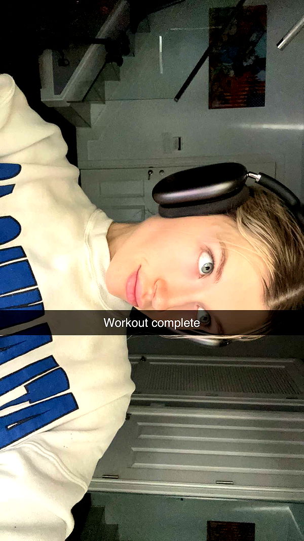 kylaayese image ~ Altpins