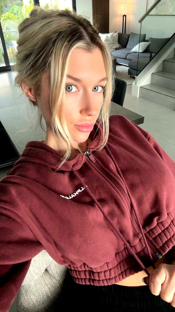 kylaayese image ~ Altpins