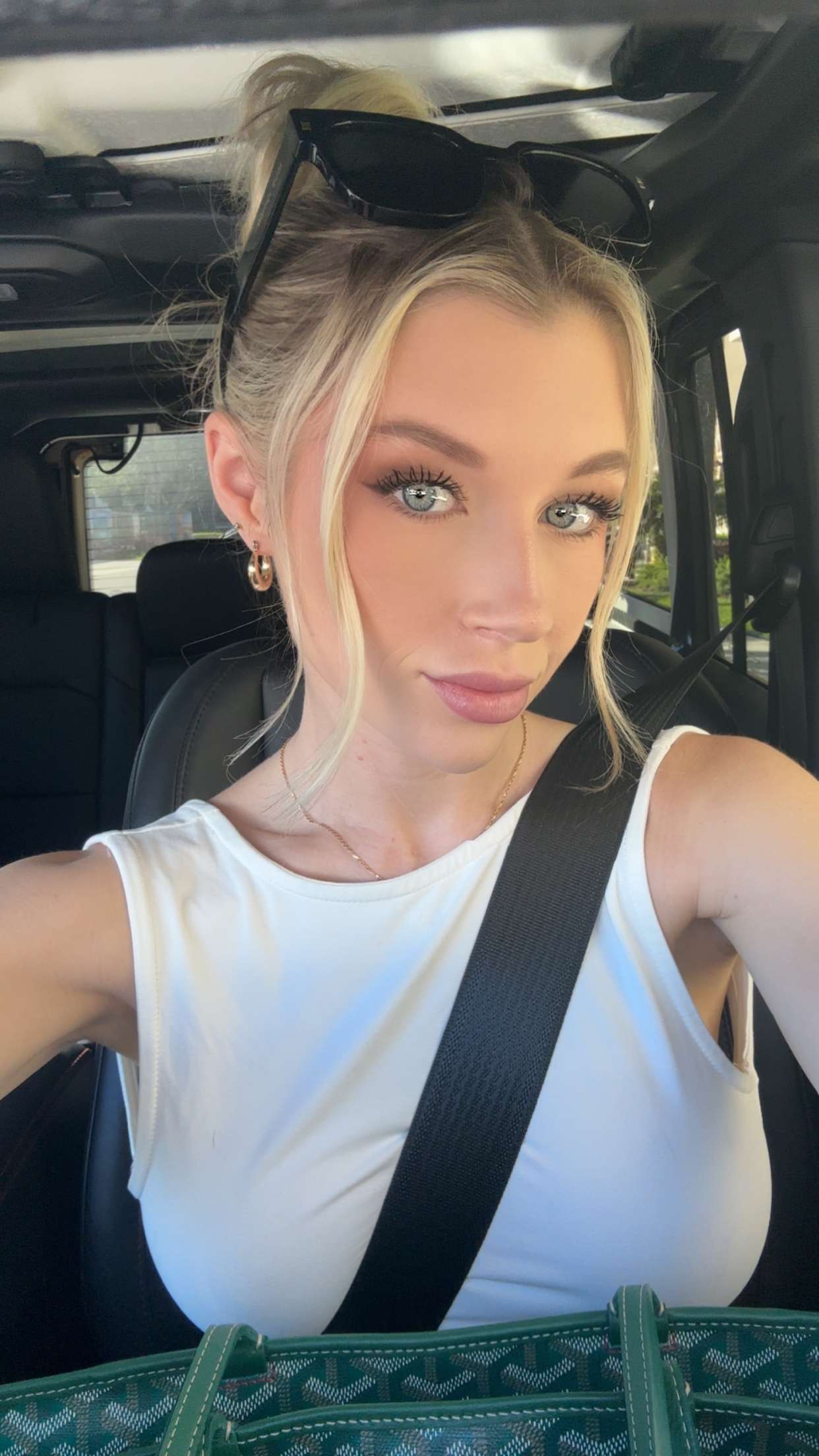 kylaayese snapchat image archive image