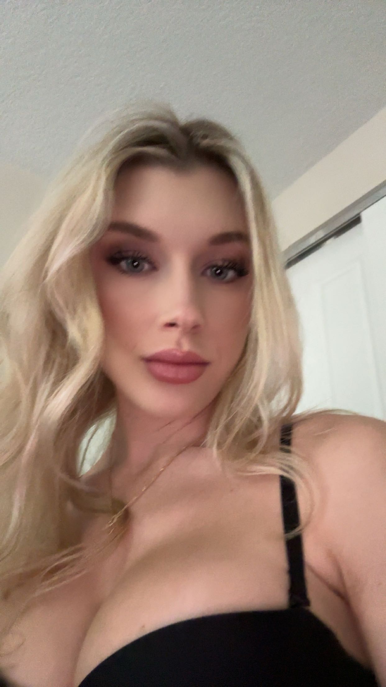 kylaayese snapchat image archive image