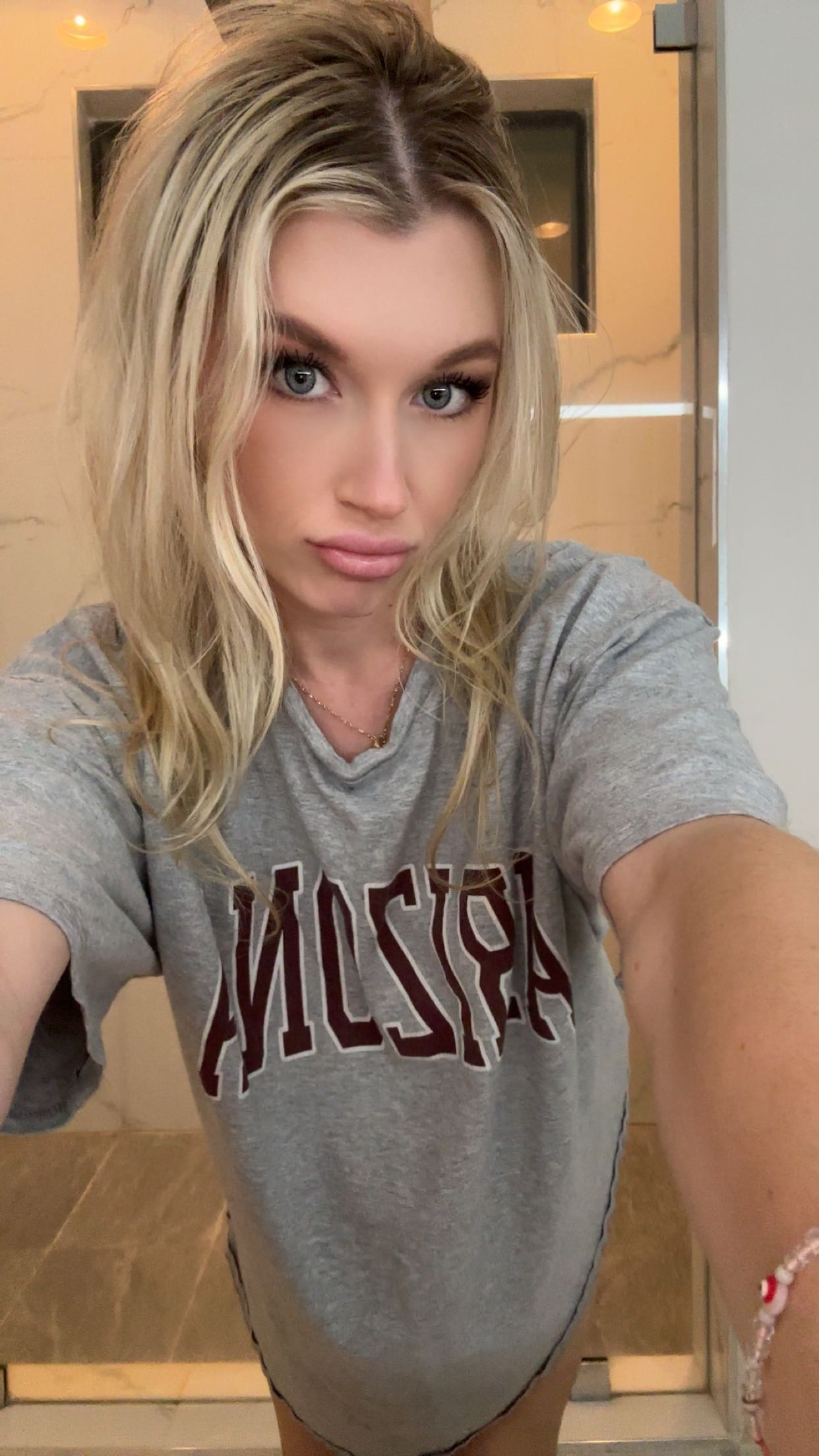 kylaayese snapchat image archive image