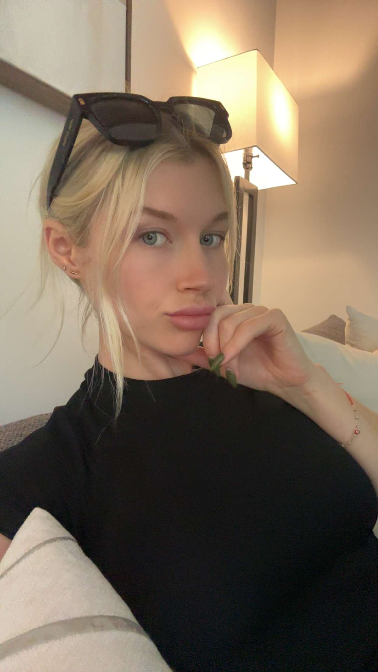 kylaayese snapchat image archive image