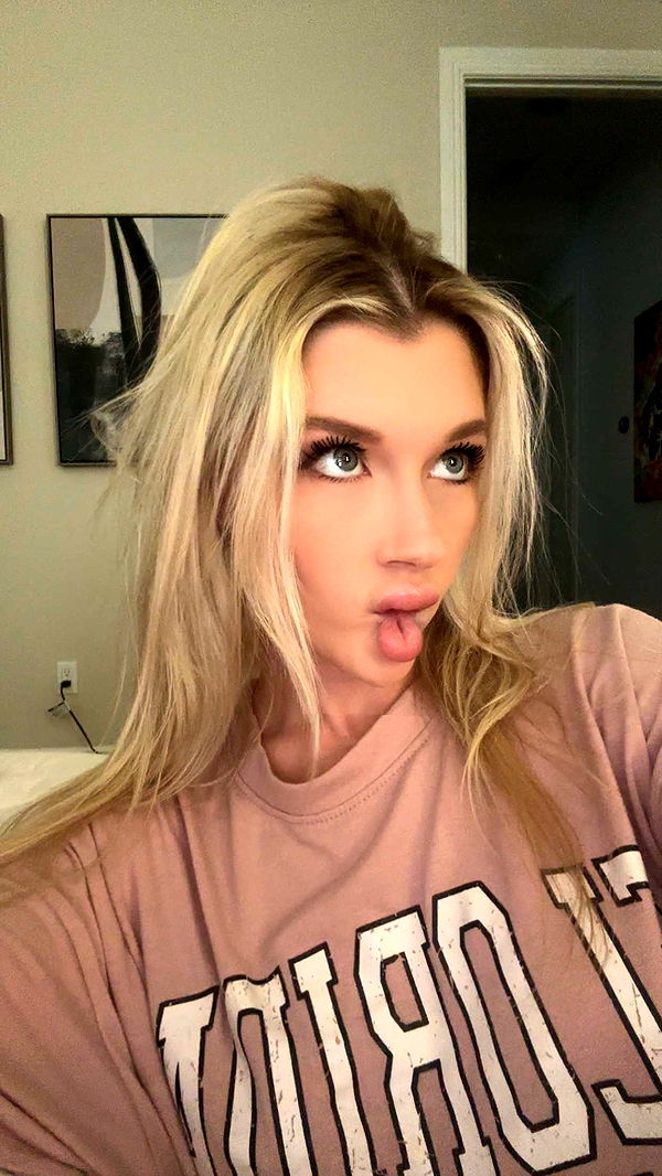 kylaayese image ~ Altpins