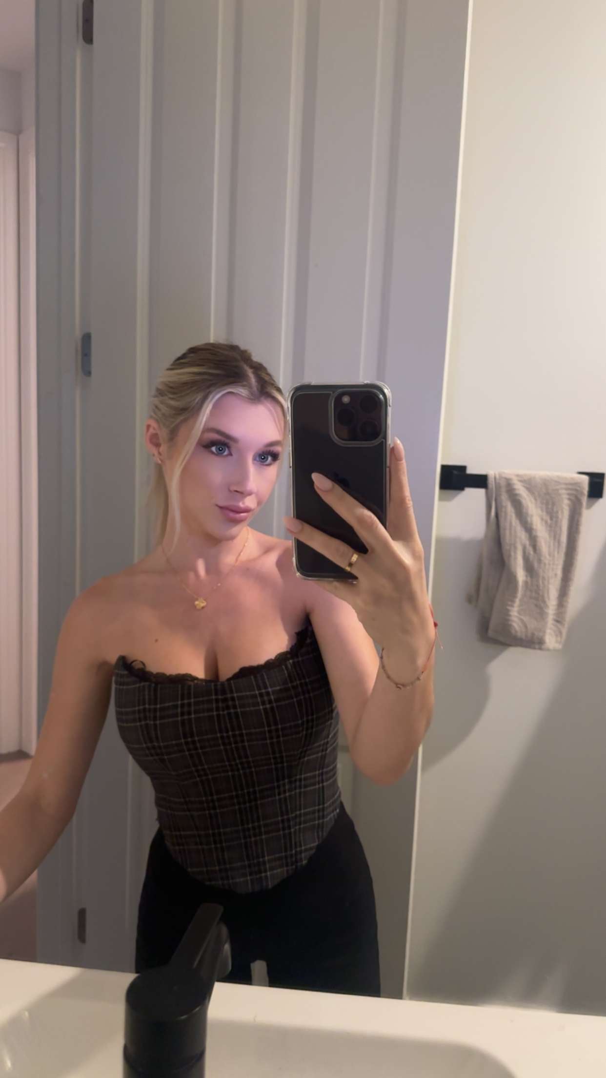 kylaayese snapchat image archive image